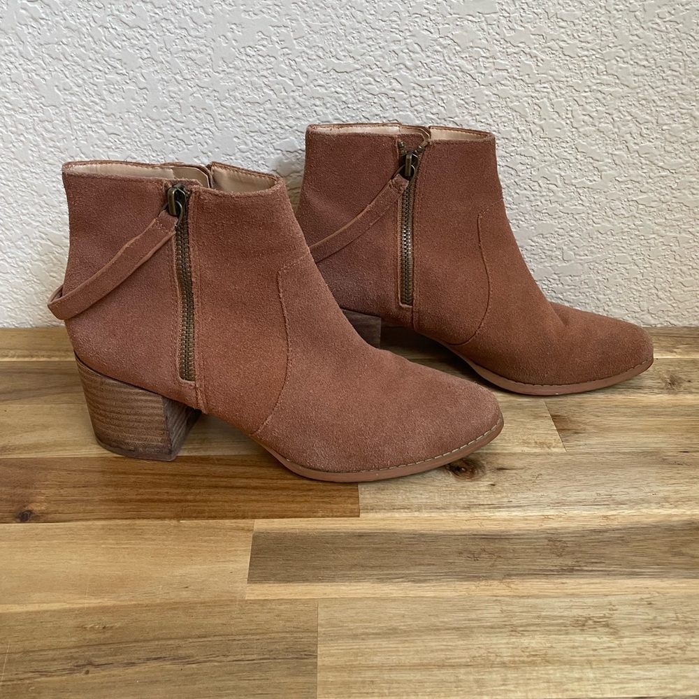 Sole Society Everleigh Booties